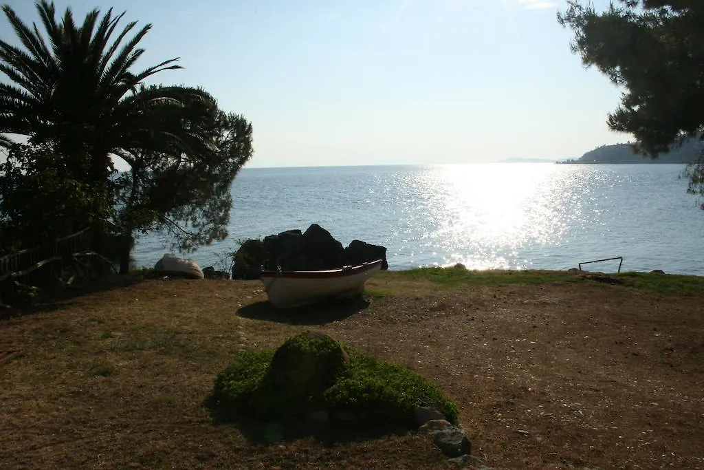 Xenios Loutra Village Karnagio