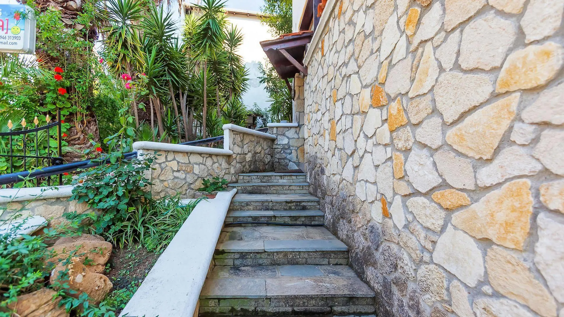 Apartment Xenios Loutra Village Karnagio Greece